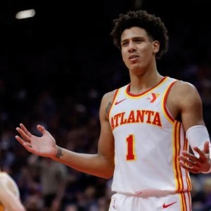 开云体育下载-数次暴扣惊艳全场！老鹰应围绕杰伦·约翰逊重建？