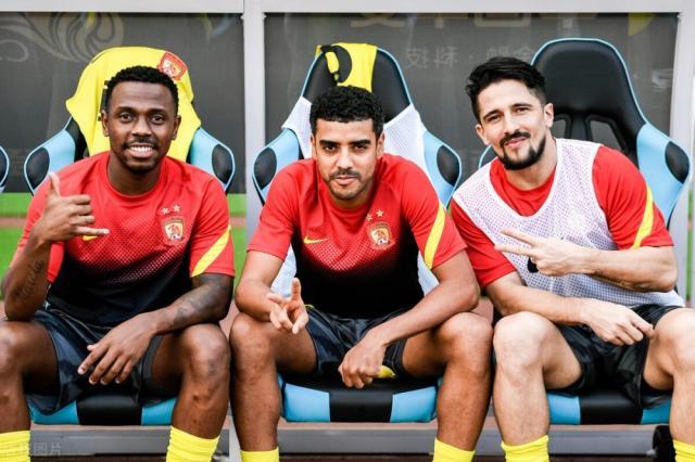 1636943423326064581.jpg gh.jpg